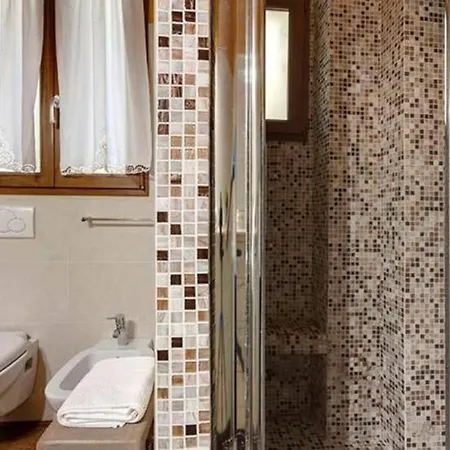 Apartment Orto Di Beatrice-casa Con Giardino