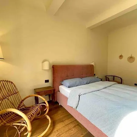Apartment Orto Di Beatrice-casa Con Giardino